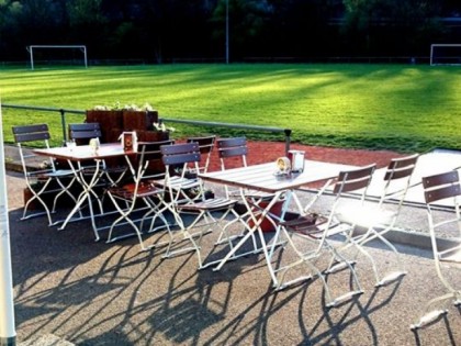 Фото: Der Diner im Sportheim Z&amp;uuml;ttlingen